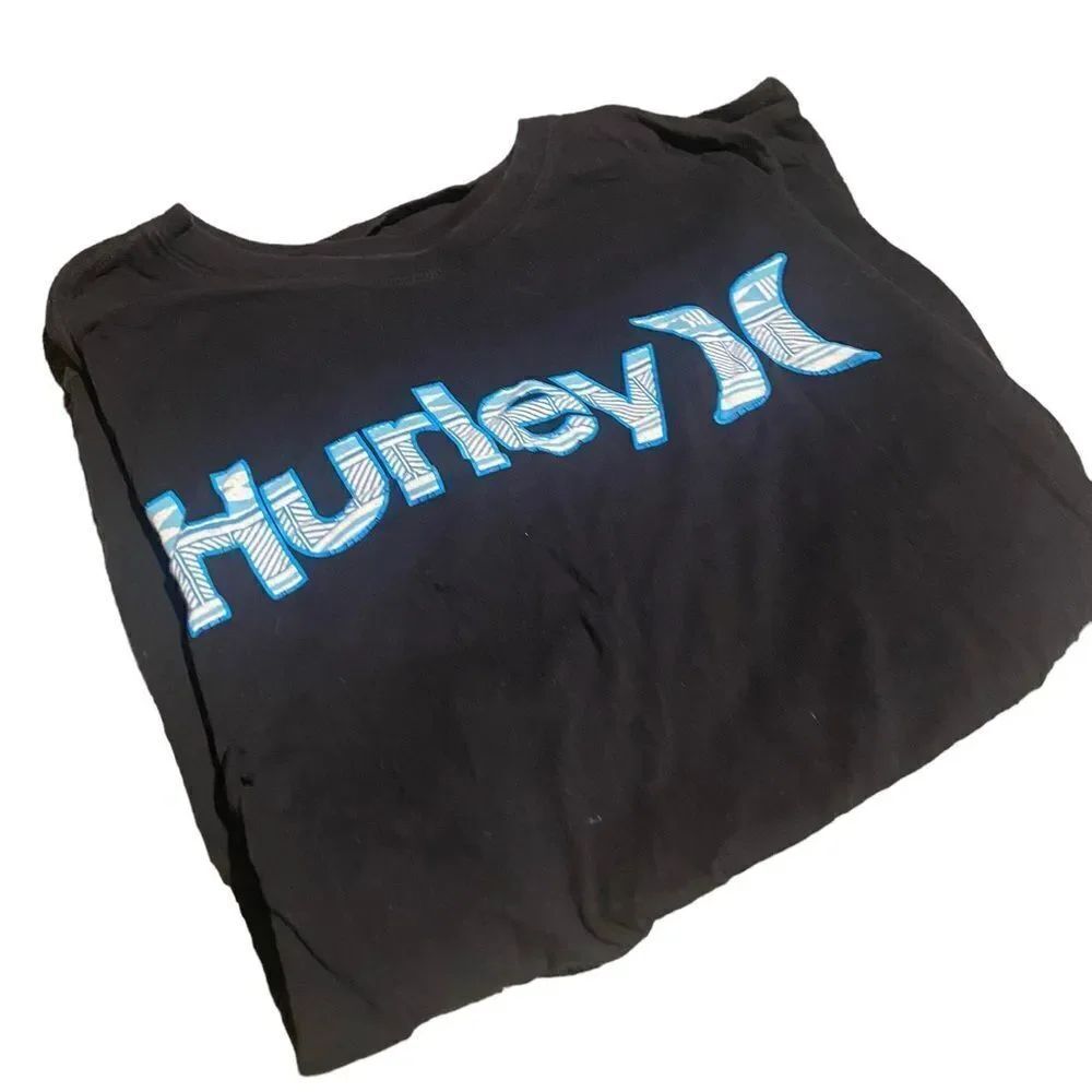 Hurley t shirt excellent  condition size large great condition